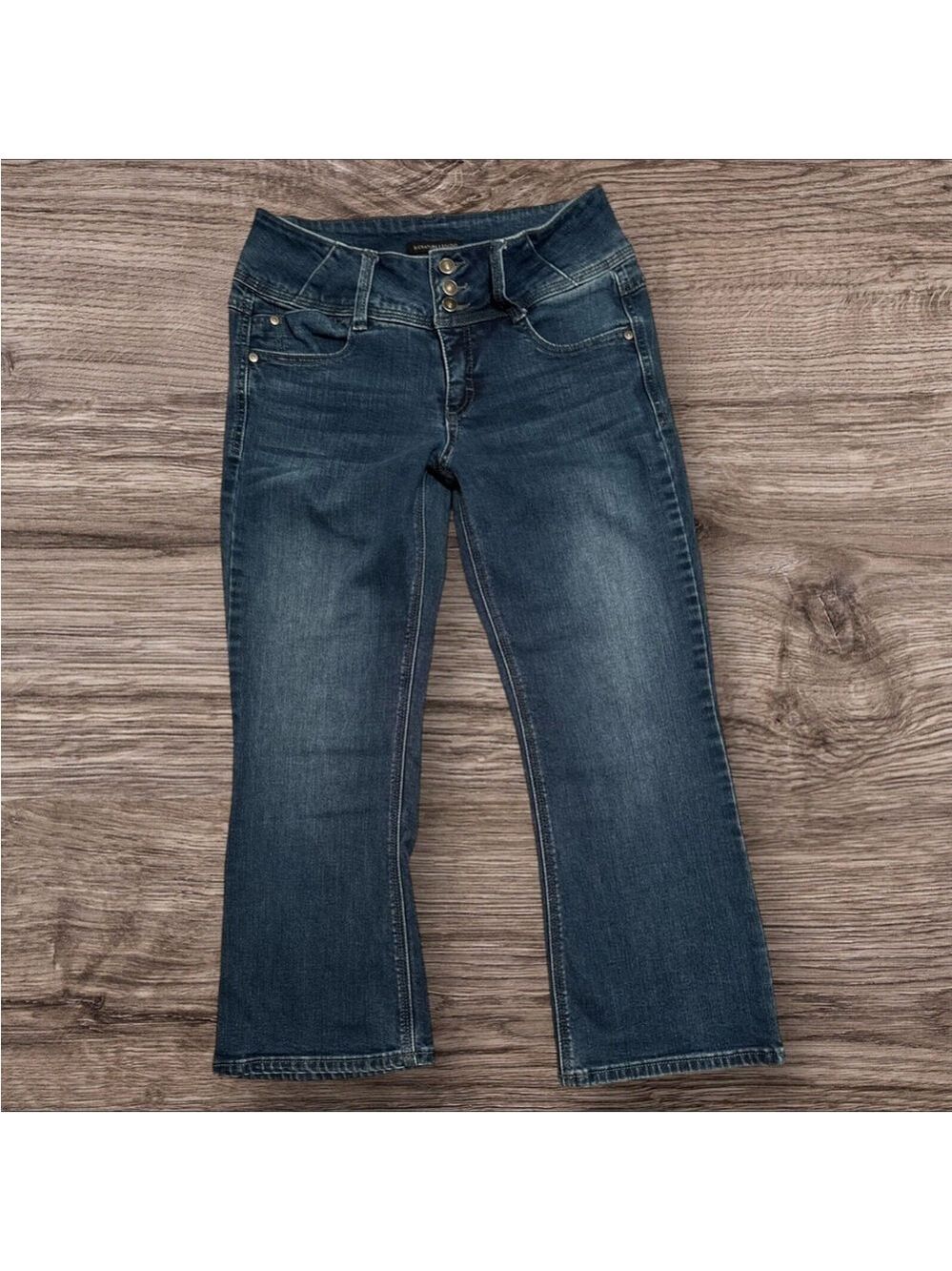 Signature Studio Blue Denim CAPRI Jeans Womens Size 6 Zip Button